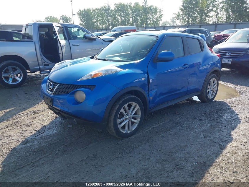 2011 Nissan Juke, Left Side, IAAI, VIN JN8AF5MR1BT010938 — photo 2