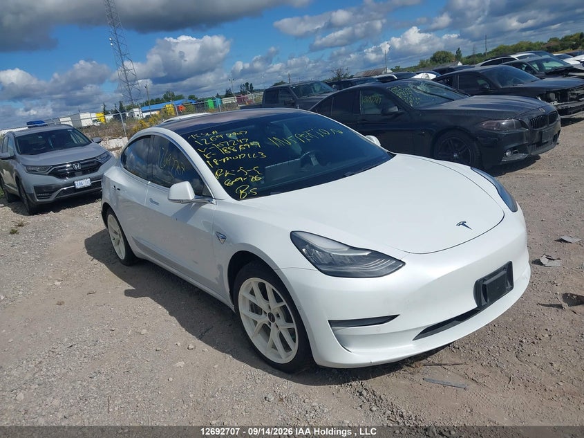 Vin: 5yj3e1eb6jf107247, lot: 3097616, tesla model 3 2018 img_1