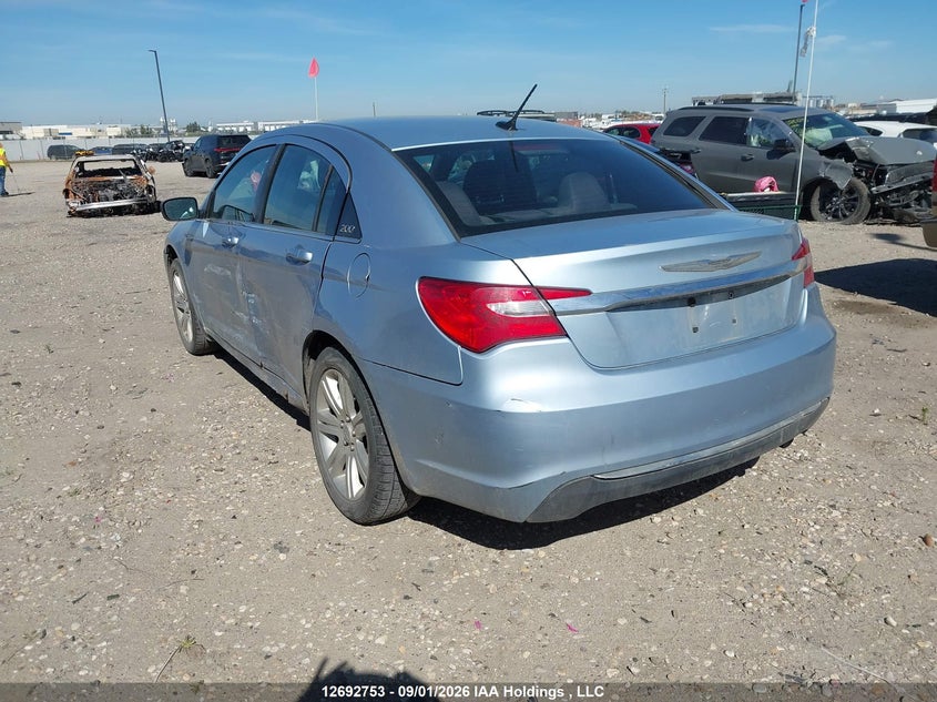 Vin: 1c3ccbbb2dn611658, lot: 3097662, chrysler 200 touring 20133
