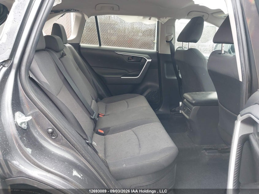 2019 TOYOTA RAV4 LE - zdjęcie 8