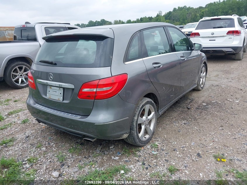 Vin: wddmh4eb9dj122681, lot: 3098334, mercedes-benz b 250 sports tourer 20134