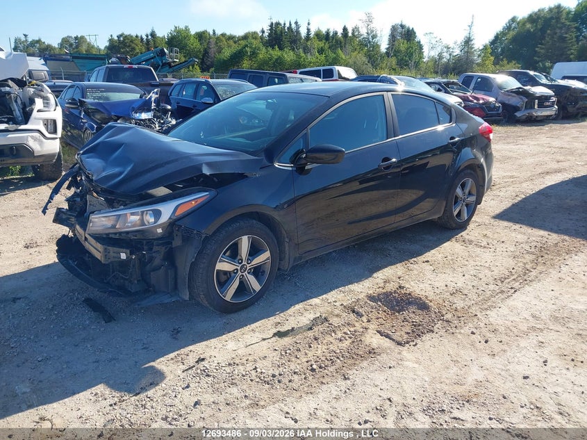 2018 Kia Forte, Front, IAAI, VIN 3KPFL4A76JE221843 — photo 2