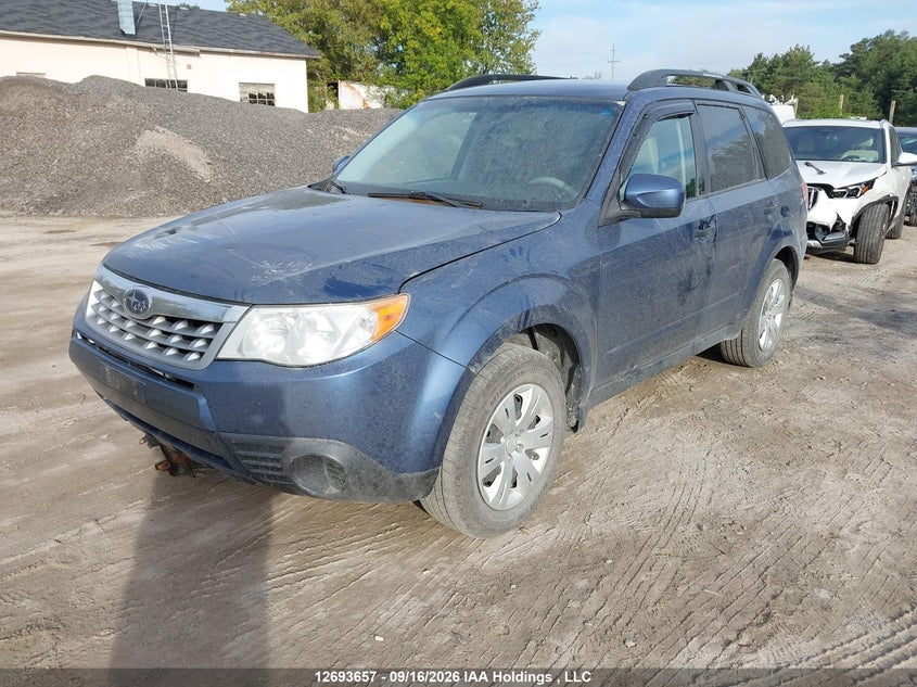 2011 Subaru Forester, Град, IAAI, VIN JF2SHCBCXBH729333 — фото 2