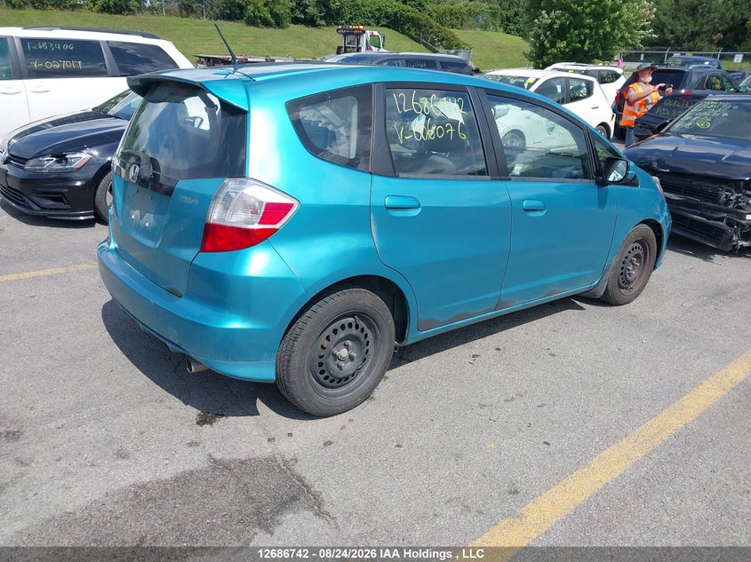 Vin: lucge8h58d3006076, lot: 3098629, honda fit lx 20134