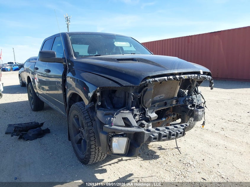 2019 Ram 1500 Classic St, Удар спереди, IAAI, VIN 1C6RR7KT2KS597440