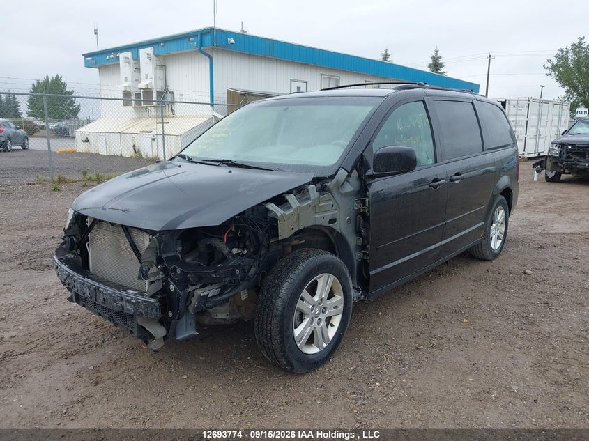 2010 Dodge Caravan, Front, IAAI, VIN 2D4RN4DE8AR470020 — photo 2