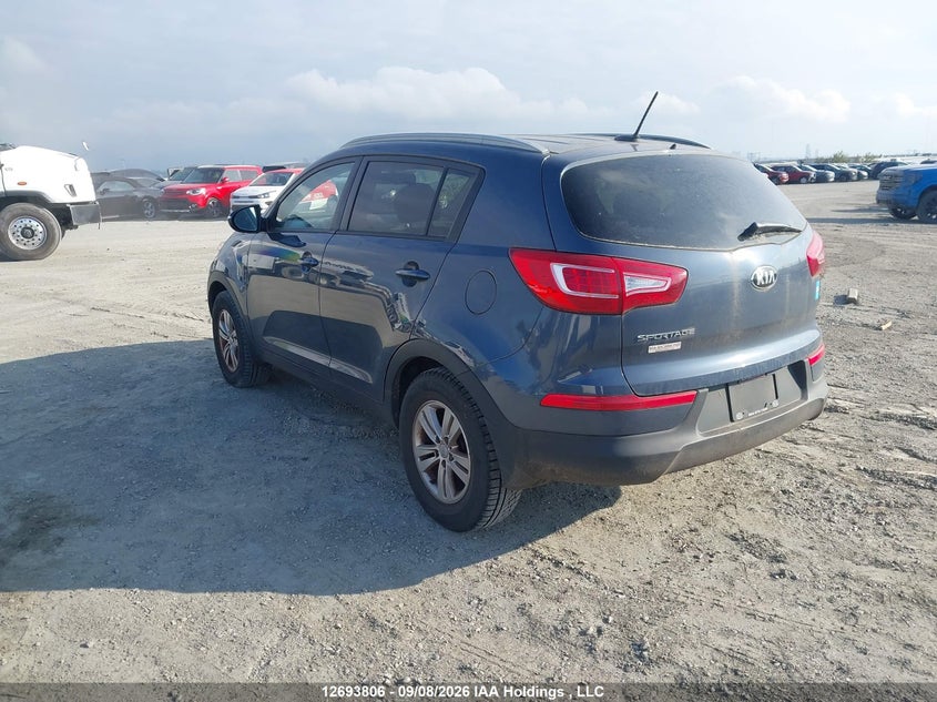 Vin: kndpb3a26d7469424, lot: 3098765, kia sportage 20133