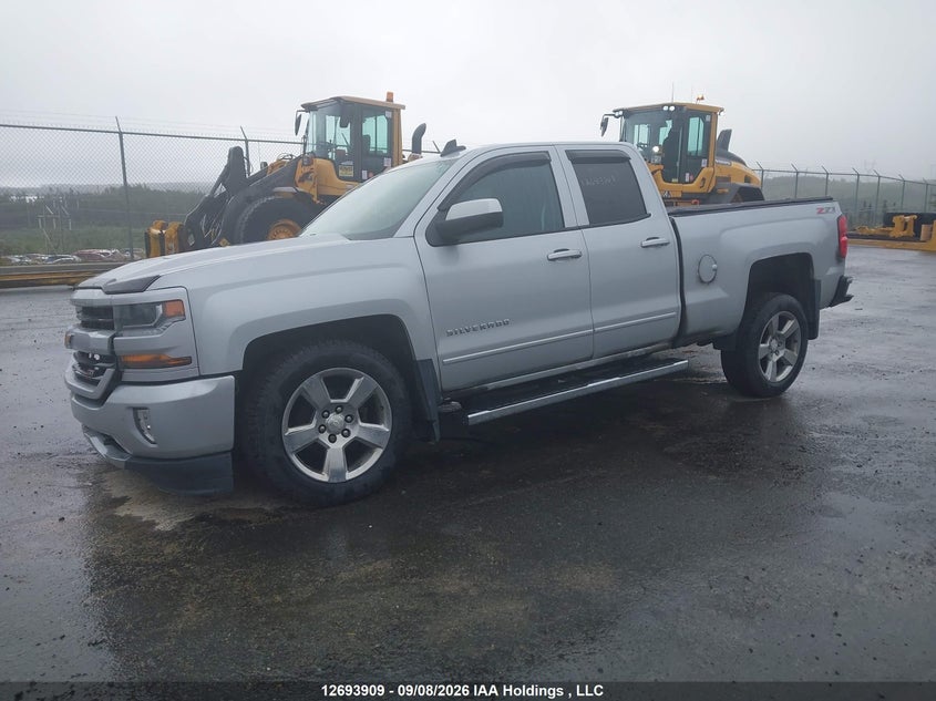 2017 Chevrolet —, Front, IAAI, VIN 1GCVKREC6HZ115927 — photo 2