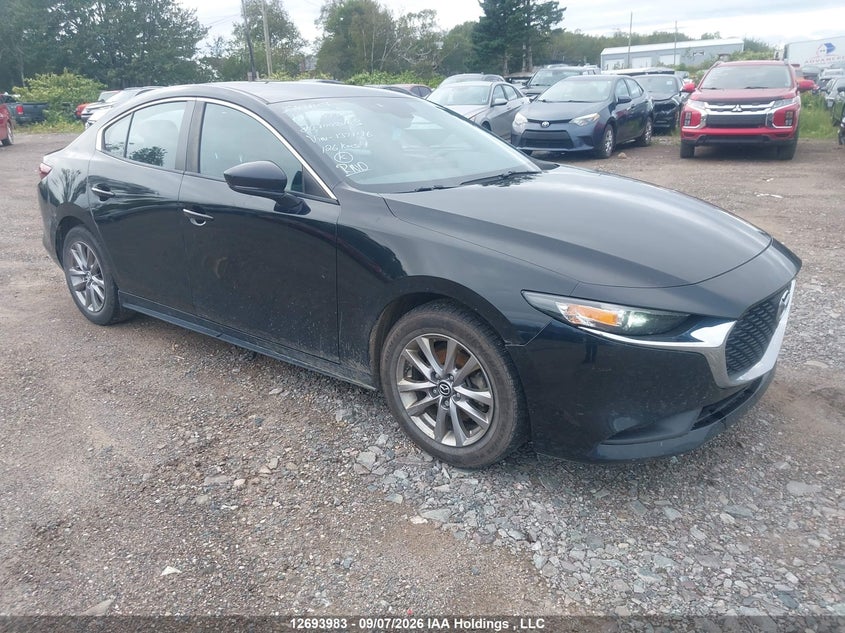 2020 Mazda 3, Удар сзади, IAAI, VIN 3MZBPAB75LM137146