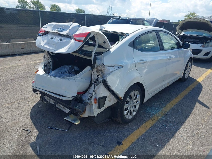 Vin: kmhdh4ah3fu262744, lot: 3098993, hyundai elantra gls 20154
