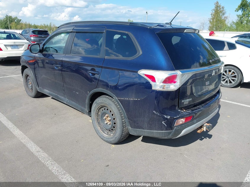 Vin: ja4az2a3xfz601834, lot: 3099079, mitsubishi outlander es 20153