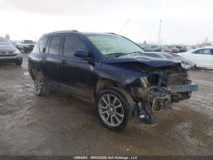 2014 Jeep Compass Limited, Удар спереду, IAAI, VIN 1C4NJDCB3ED664543