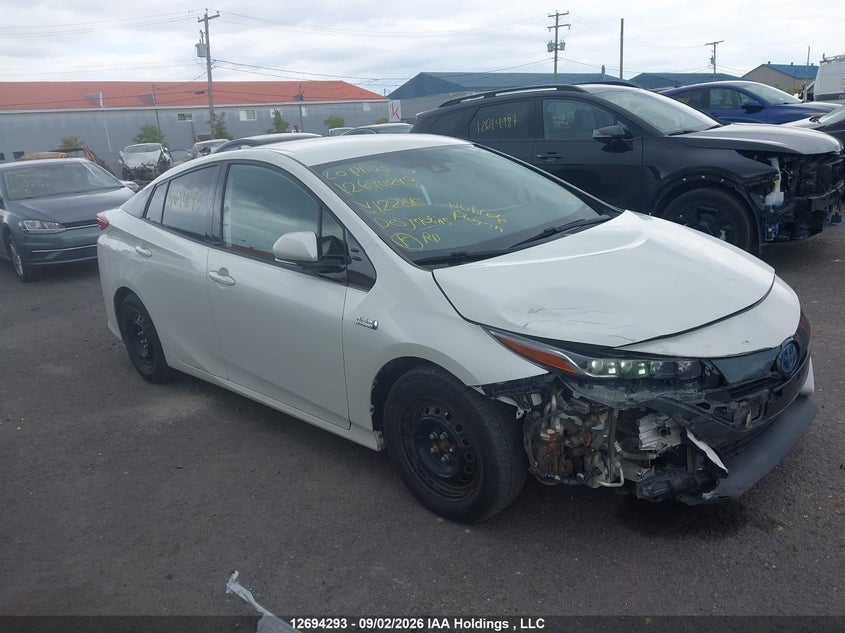 2020 Toyota Prius Prime Upgrade, Удар спереди, IAAI, VIN JTDKARFP5L3122810