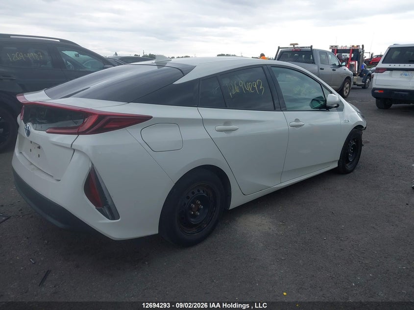 Vin: jtdkarfp5l3122810, lot: 3099264, toyota prius prime upgrade 20204