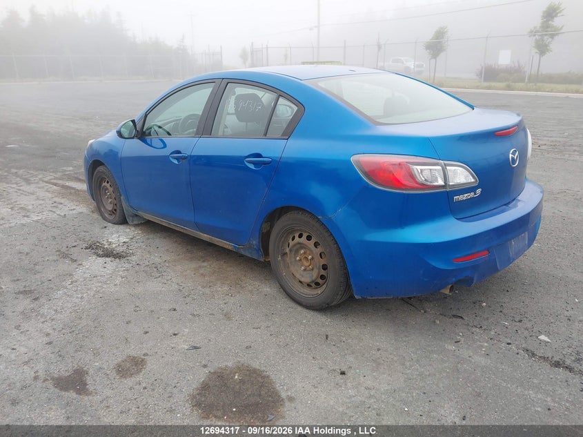 Vin: jm1bl1uf0d1792221, lot: 3099288, mazda mazda3 gx 20133