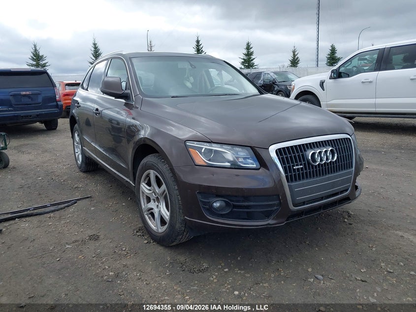 2011 Audi Q5 2.0T Premium Plus, Левый бок, IAAI, VIN WA1LFCFP3BA095520