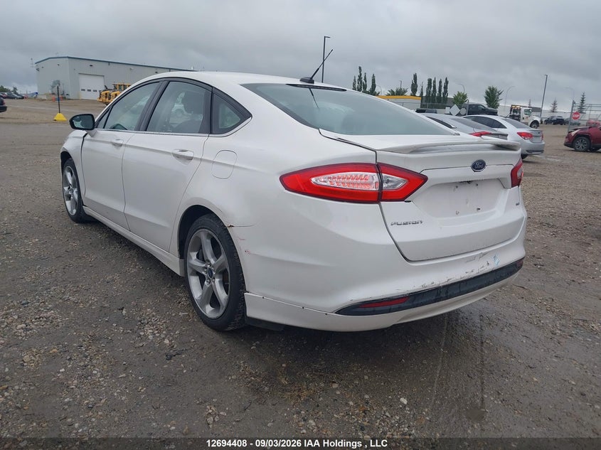 Vin: 1fa6p0h7xf5124964, lot: 3099388, ford fusion se 20153