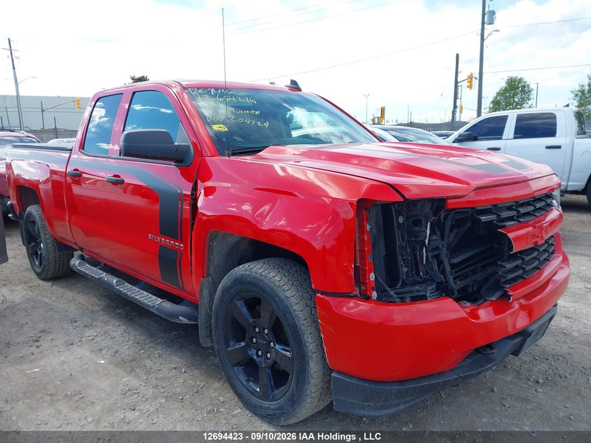 2018 Chevrolet Silverado 1500 Custom, Удар спереди, IAAI, VIN 1GCVKPEC7JZ204724