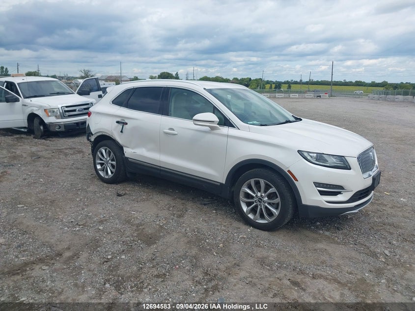 2019 Lincoln Mkc Select, Rear, IAAI, VIN 5LMCJ2D93KUL22506