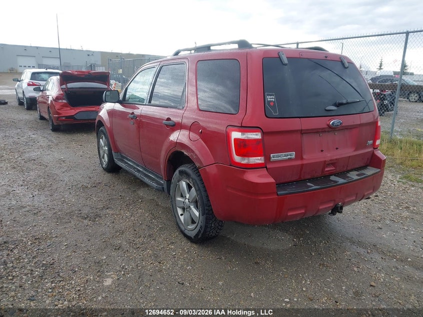 Vin: 1fmcu9dg2cka46110, lot: 3099636, ford escape xlt 20123