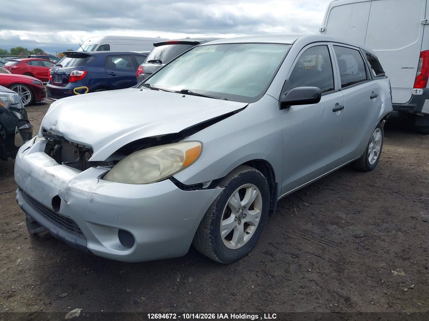 2006 Toyota Corolla Matrix Xr, Front, IAAI, VIN 2T1KR32E96C580002 — photo 2