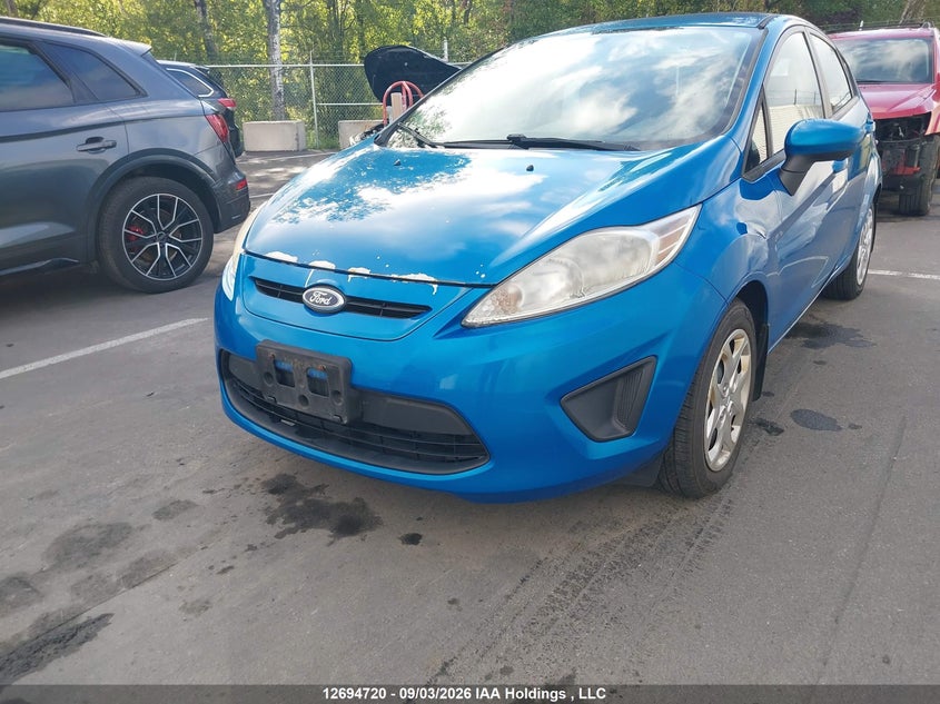 2013 Ford Fiesta, Благотворительность, IAAI, VIN 3FADP4EJ3DM108143 — фото 2