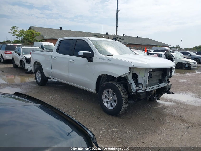 2026 Chevrolet Silverado K1500 Lt, Front, IAAI, VIN 3GCUKDEDXTG160756