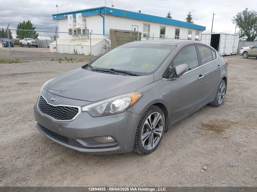 2016 Kia Forte, Hail, IAAI, VIN KNAFZ4A87G5608961 — photo 2