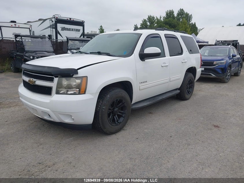 2010 Chevrolet Tahoe, Charity, IAAI, VIN 1GNUCBE0XAR129252 — photo 2