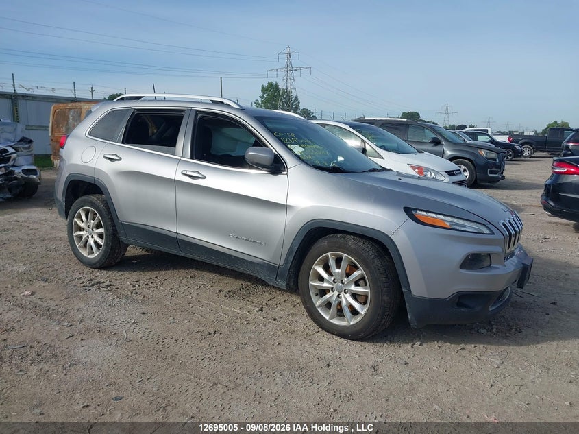 2016 Jeep Cherokee Limited, Удар спереди, IAAI, VIN 1C4PJMDS5GW330707
