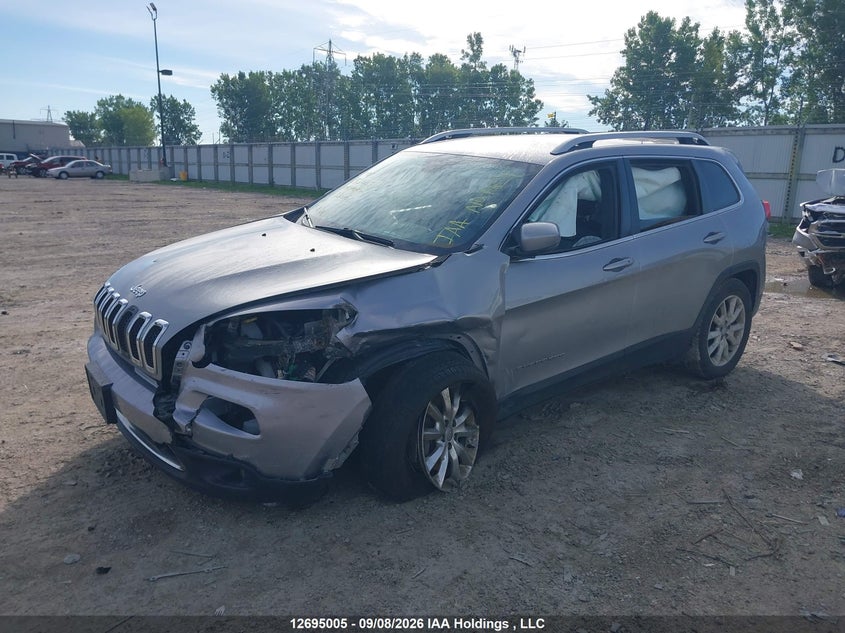 2016 Jeep Cherokee, Front, IAAI, VIN 1C4PJMDS5GW330707 — photo 2