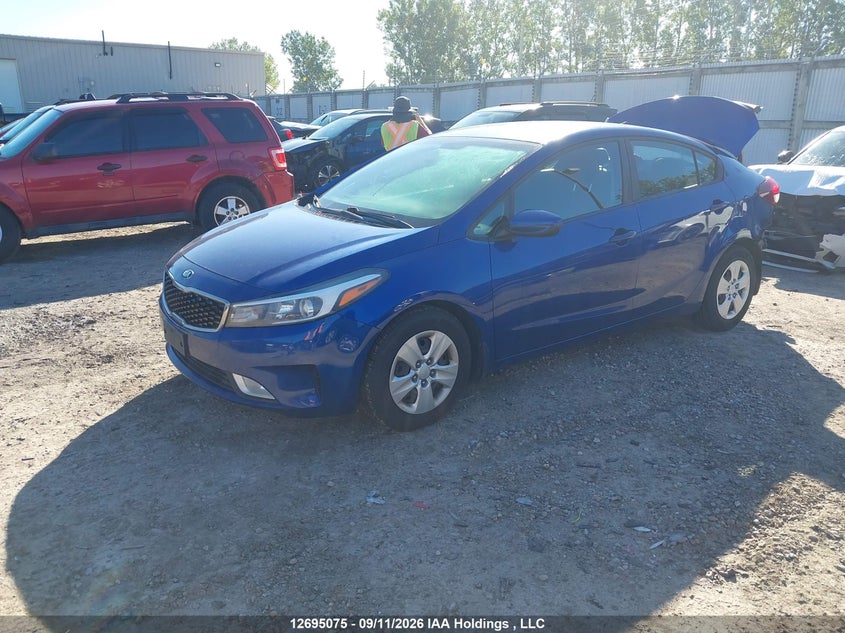 Vin: 3kpfl4a75he052439, lot: 3100087, kia forte 20172