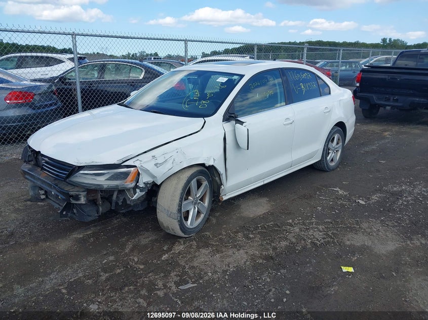 Vin: 3vwd07aj5em328937, lot: 3100110, volkswagen jetta 1.8 tsi comfortline 20142