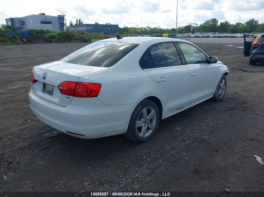 Vin: 3vwd07aj5em328937, lot: 3100110, volkswagen jetta 1.8 tsi comfortline 20144