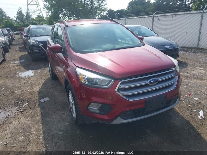 Vin: 1fmcu0g91hua42005, lot: 3100158, ford escape se 2017 img_1