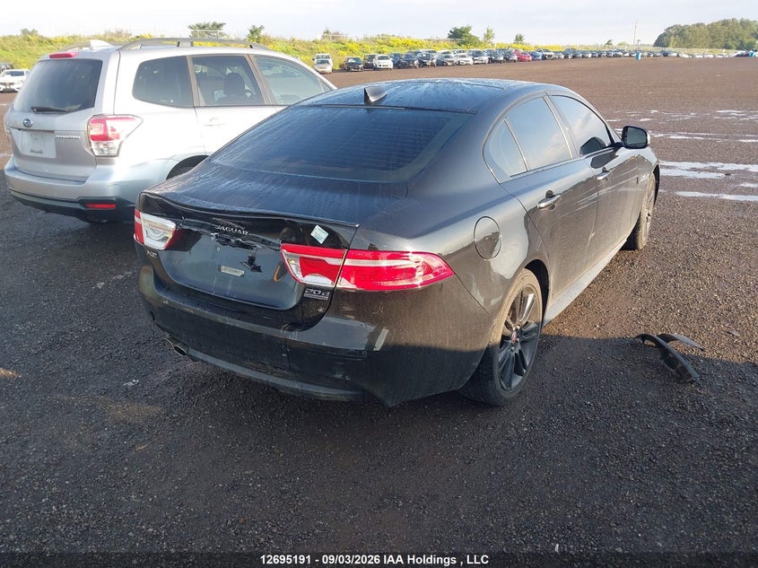 Vin: sajal4bn0ha977979, lot: 3100217, jaguar xe 2.0l diesel r-sport 20174