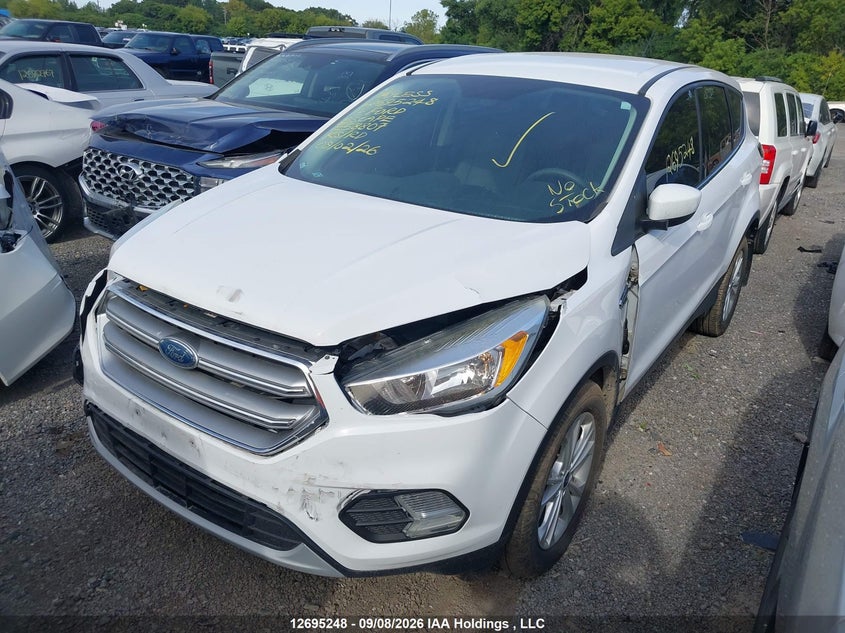 Vin: 1fmcu0gd7hue58807, lot: 3100275, ford escape se 20172