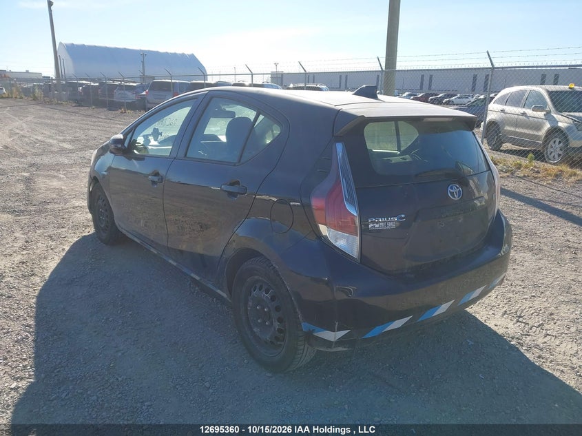 Vin: jtdkdtb31f1098979, lot: 3100390, toyota prius c 20153