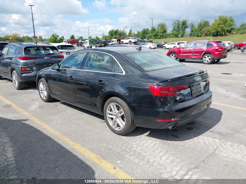 Vin: wauanaf48hn030705, lot: 3100439, audi a4 2.0t komfort 20173