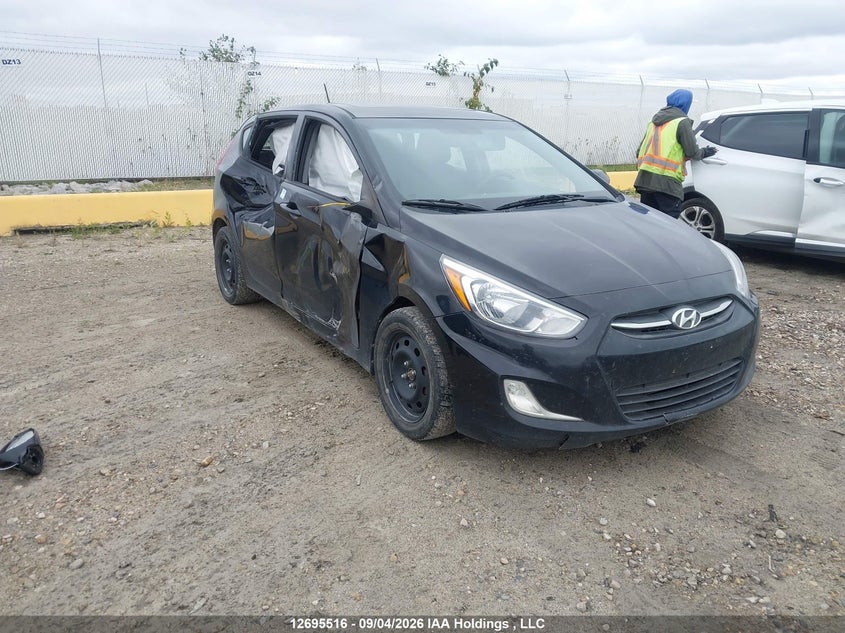 Vin: kmhct5ae8gu258454, lot: 3100576, hyundai accent se 2016 img_1