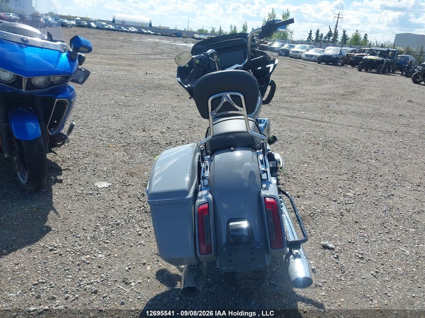 2026 HARLEY-DAVIDSON ROAD GLIDE SPORT_BIKE 2