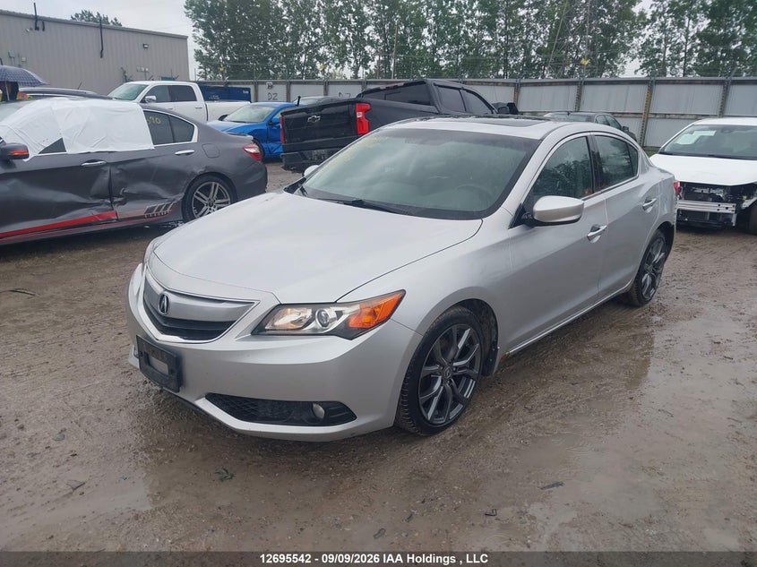 2013 Acura Ilx, Удар сзади, IAAI, VIN 19VDE1F79DE401873 — фото 2