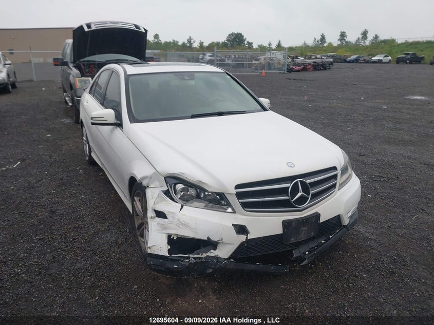 Vin: wddgf8ab7ea907055, lot: 3100664, mercedes-benz c 300 4matic 2014 img_1