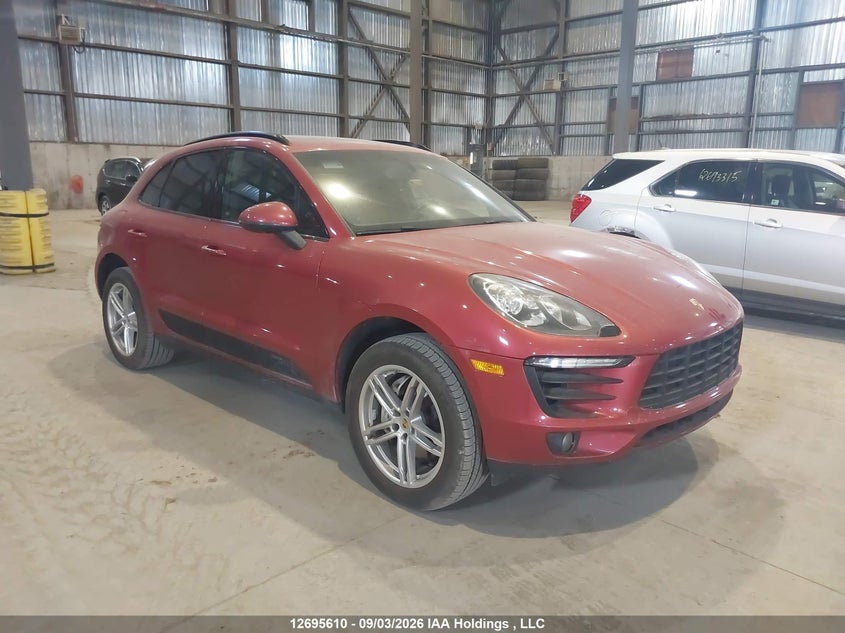 2016 Porsche Macan S, Interior Damage, IAAI, VIN WP1AB2A58GLB52801