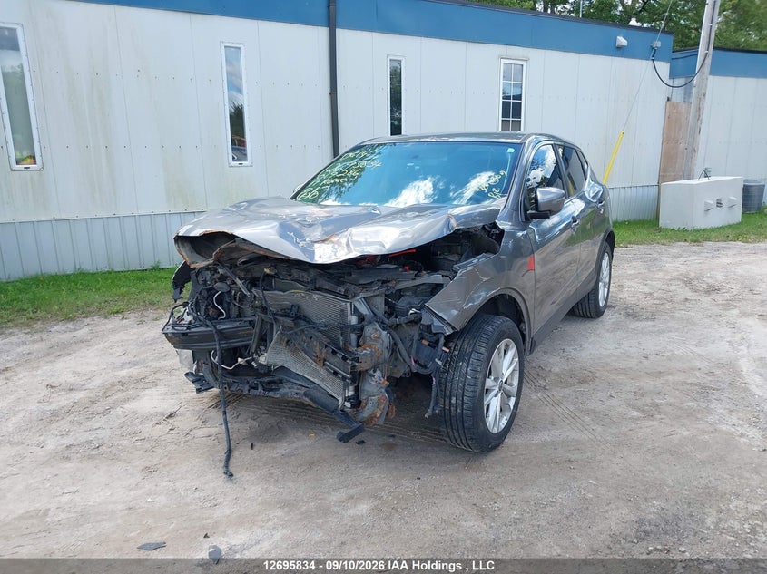 Vin: jn1bj1cp5hw019286, lot: 3100923, nissan qashqai s/sv 20172