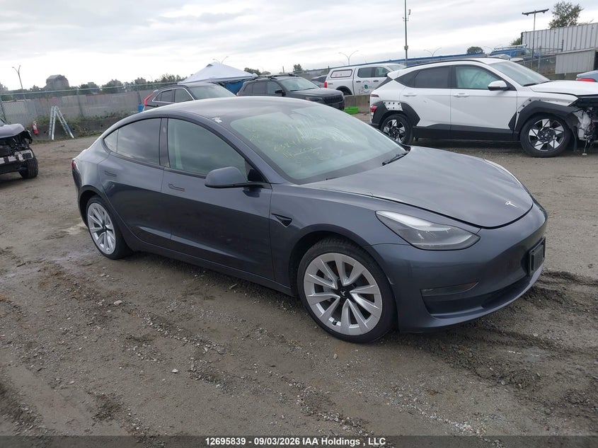 Vin: 5yj3e1eb2nf296243, lot: 3100930, tesla model 3 2022 img_1