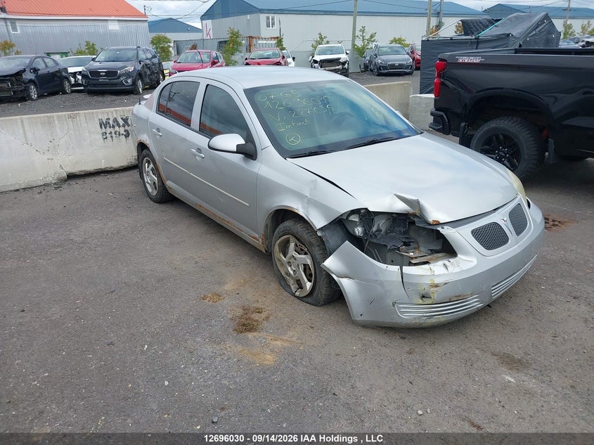 2007 Pontiac G5, Front, IAAI, VIN 1G2AL55F477227056