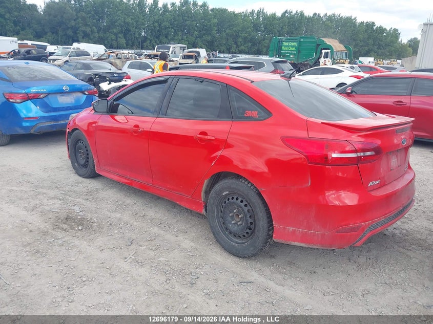 Vin: 1fadp3f26fl278843, lot: 3101306, ford focus se 20153