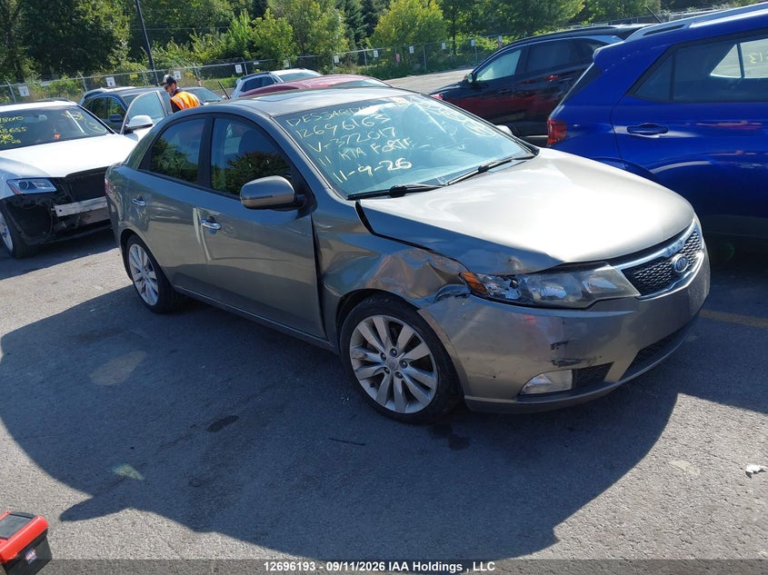 Vin: knafw4a36b5372017, lot: 3101321, kia forte sx 2011 img_1