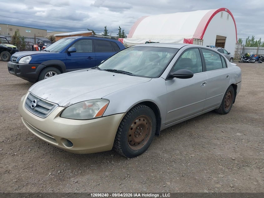 2003 Nissan Altima S/Sl, Rear, IAAI, VIN 1N4AL11E23C302779 — photo 2